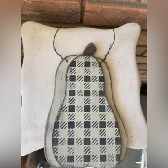 *Layered Wood Buffalo Plaid Pumpkin Ornament Cream and Black - Picture 4 of 6